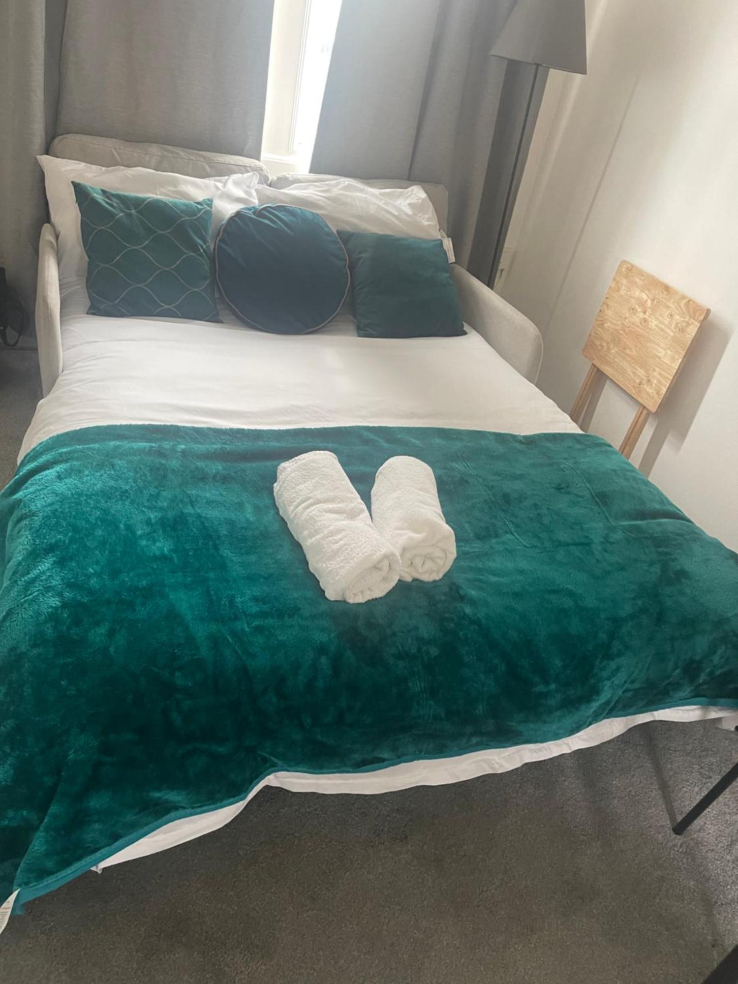 Tooting Lodge London - Cosy 2 Bedroom House With Garden, 5 Mins Walk To Tube Station 外观 照片